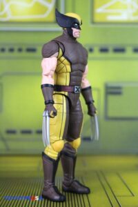 Hasbro Marvel Legends Series Deadpool & Wolverine Movie – Wolverine (Sleevless) & Wolverine (Brown Suit) Figures