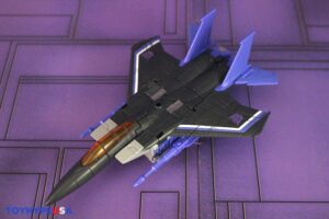Takara-Tomy Transformers Dramatic Capture Series Decepticons Part 2 (Skywarp & Insecticon Trio) Figure Set
