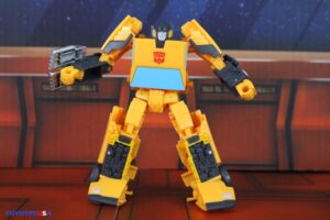 Hasbro Transformers Studio Series ’86 Sunstreaker Figure