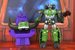 Hasbro Transformers Age of the Primes Liege Maximo Figure