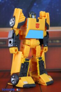 Hasbro Transformers Studio Series ’86 Sunstreaker Figure