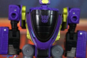 Hasbro Transformers Age of the Primes Voyager Class Sideways Figure