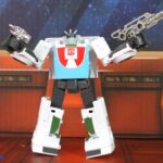 Hasbro The Transformers The Movie Studio Series 86 Deluxe Class Wheeljack Figure