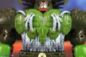 Hasbro Transformers Age of the Primes Liege Maximo Figure