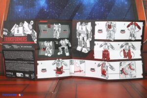 Hasbro Transformers Studio Series ’86 Sunstreaker Figure
