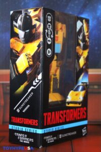 Hasbro Transformers Studio Series ’86 Sunstreaker Figure