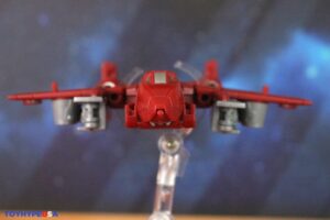 Hasbro Transformers Age of the Primes Deluxe Class Powerglide Figure