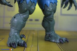 Hasbro Marvel Legends Series Retro Carded Incredible Hulk – Abomination Figure