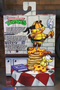 NECA Toys Teenage Mutant Ninja Turtles Archie Comics x Garfield Ultimate Garfello with Odie Figures