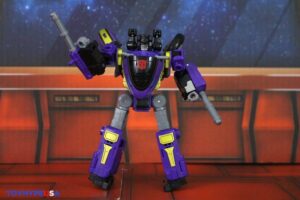 Hasbro Transformers Age of the Primes Voyager Class Sideways Figure
