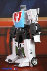 Hasbro The Transformers The Movie Studio Series 86 Deluxe Class Wheeljack Figure