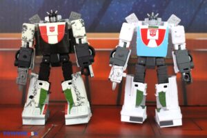 Hasbro The Transformers The Movie Studio Series 86 Deluxe Class Wheeljack Figure