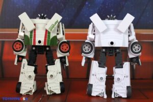 Hasbro The Transformers The Movie Studio Series 86 Deluxe Class Wheeljack Figure