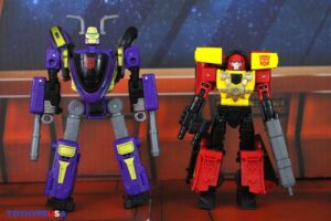 Hasbro Transformers Age of the Primes Voyager Class Sideways Figure