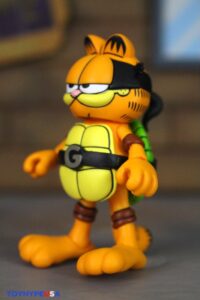 NECA Toys Teenage Mutant Ninja Turtles Archie Comics x Garfield Ultimate Garfello with Odie Figures