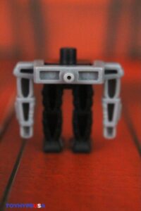 Hasbro Transformers Age of the Primes Voyager Class Sideways Figure