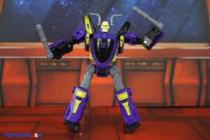 Hasbro Transformers Age of the Primes Voyager Class Sideways Figure