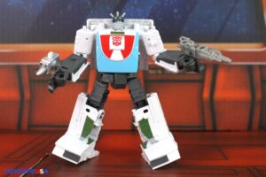 Hasbro The Transformers The Movie Studio Series 86 Deluxe Class Wheeljack Figure