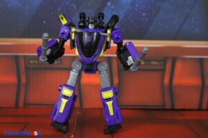 Hasbro Transformers Age of the Primes Voyager Class Sideways Figure