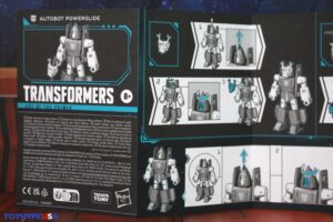 Hasbro Transformers Age of the Primes Deluxe Class Powerglide Figure