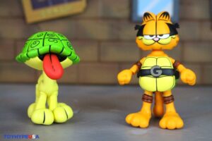 NECA Toys Teenage Mutant Ninja Turtles Archie Comics x Garfield Ultimate Garfello with Odie Figures