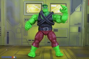 Hasbro Marvel Legends Series Professor Hulk Deluxe Figure