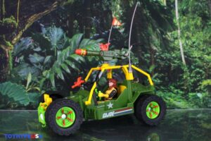 Playmates Toys Teenage Mutant Ninja Turtles x G.I. Joe A.W.E. Shell-Striker with April O’ Neil as Scarlett Vehicle Set