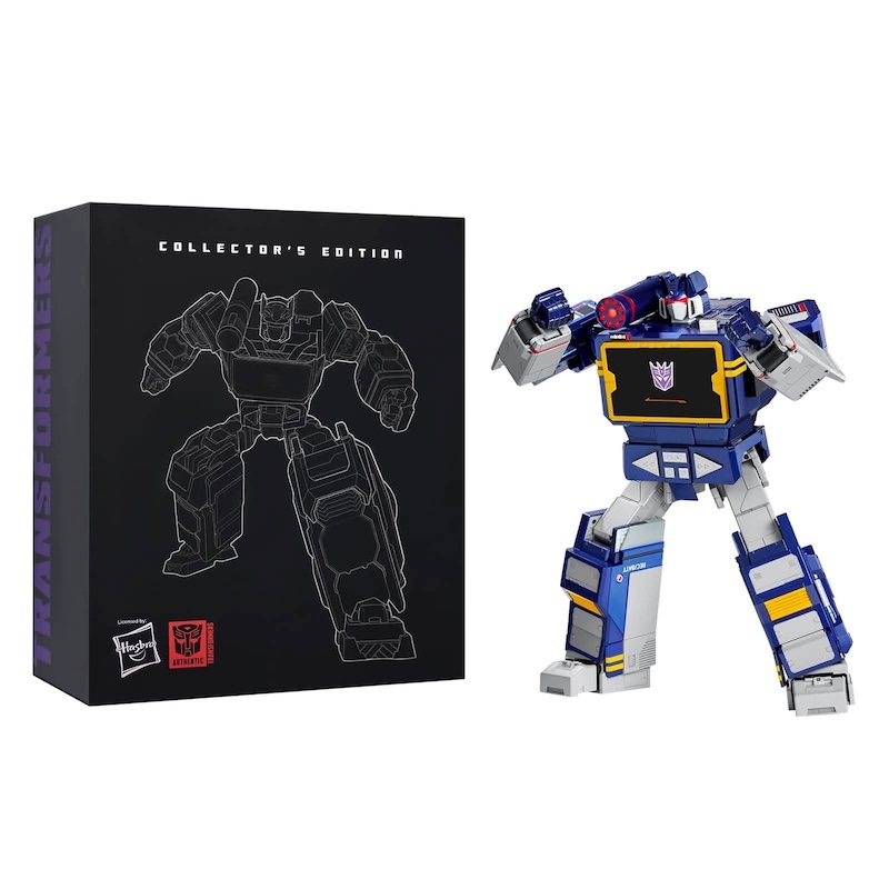 Robosen Transformers Soundwave Flagship Auto-Converting Robot Figure