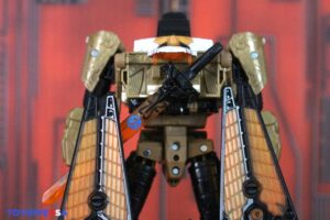 Hasbro Transformers: Age of the Primes Voyager Class Vector Prime Figure