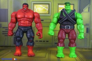 Hasbro Marvel Legends Series Professor Hulk Deluxe Figure