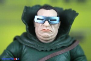Hasbro Marvel Legends Series Marvel’s Mole Man & Moloids Figures