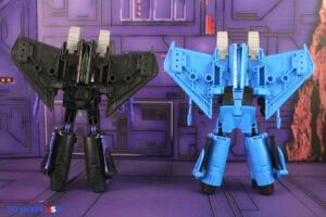 Hasbro Transformers Studio Series ’86 Voyager Class Skywarp Figure