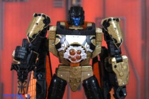 Hasbro Transformers: Age of the Primes Voyager Class Vector Prime Figure