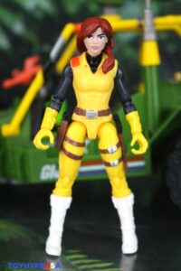 Playmates Toys Teenage Mutant Ninja Turtles x G.I. Joe A.W.E. Shell-Striker with April O’ Neil as Scarlett Vehicle Set