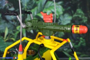 Playmates Toys Teenage Mutant Ninja Turtles x G.I. Joe A.W.E. Shell-Striker with April O’ Neil as Scarlett Vehicle Set