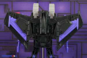 Hasbro Transformers Studio Series ’86 Voyager Class Skywarp Figure