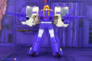 Hasbro Transformers Studio Series ’86 Voyager Class Blitzwing Figure