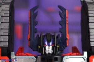 Hasbro Transformers Age of the Primes Leader Class Megazarak Figure