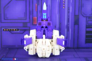 Hasbro Transformers Studio Series ’86 Voyager Class Blitzwing Figure