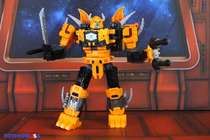 Hasbro Transformers Age of the Primes Leader Class Herald of Unicron Figure