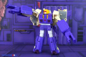 Hasbro Transformers Studio Series ’86 Voyager Class Blitzwing Figure
