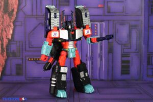 Hasbro Transformers Age of the Primes Leader Class Megazarak Figure