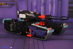 Hasbro Transformers Age of the Primes Leader Class Megazarak Figure