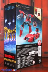 Hasbro Transformers Age of the Primes Deluxe Class Autobot Joyride Figure