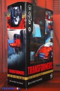 Hasbro Transformers Age of the Primes Deluxe Class Autobot Joyride Figure