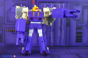 Hasbro Transformers Studio Series ’86 Voyager Class Blitzwing Figure