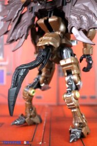 Hasbro Transformers Age of the Primes Onyx Prime Figure